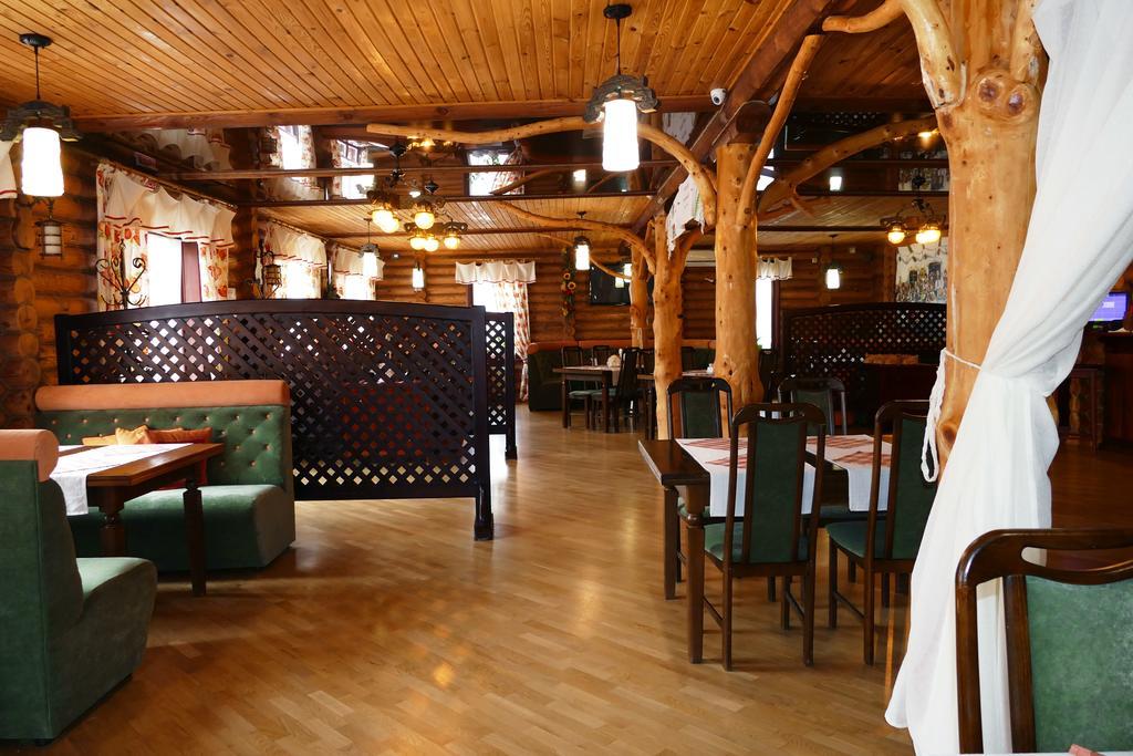 Комплекс Відпочинку Пампушка & Подушка Hotel Burlach'ya Balka ภายนอก รูปภาพ