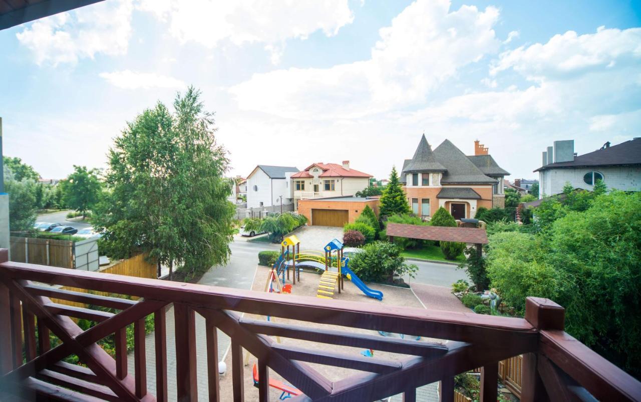Комплекс Відпочинку Пампушка & Подушка Hotel Burlach'ya Balka ภายนอก รูปภาพ