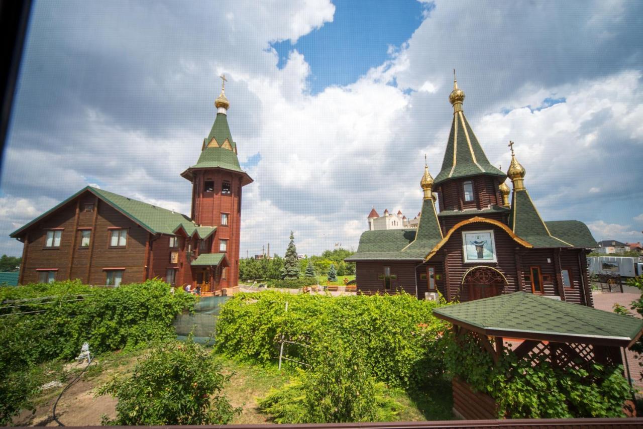 Комплекс Відпочинку Пампушка & Подушка Hotel Burlach'ya Balka ภายนอก รูปภาพ